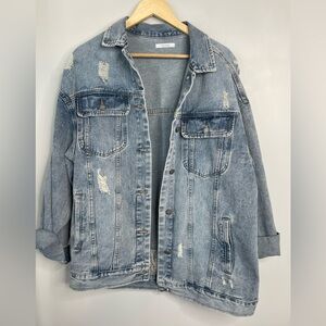 Veveret Distressed Denim Jacket
